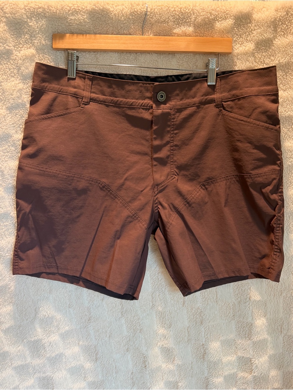 KUHL RENEGADE ROCK SHORTS - MEN'S Size 38 Hiking Outdoors